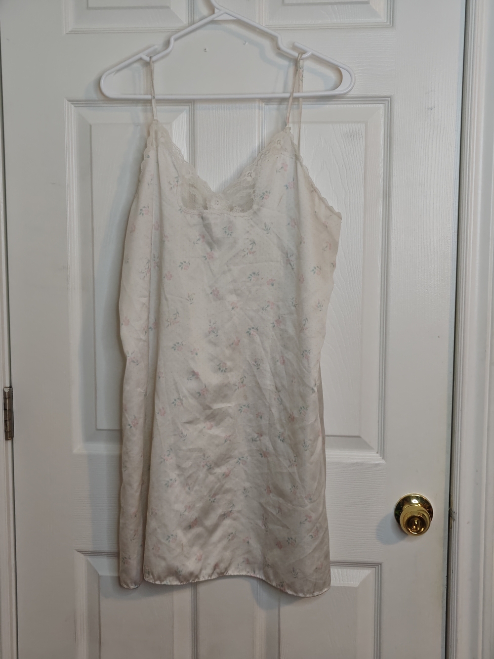 *Free with Purchase* Lace-Trim Satin Chemise Nightgown Size L